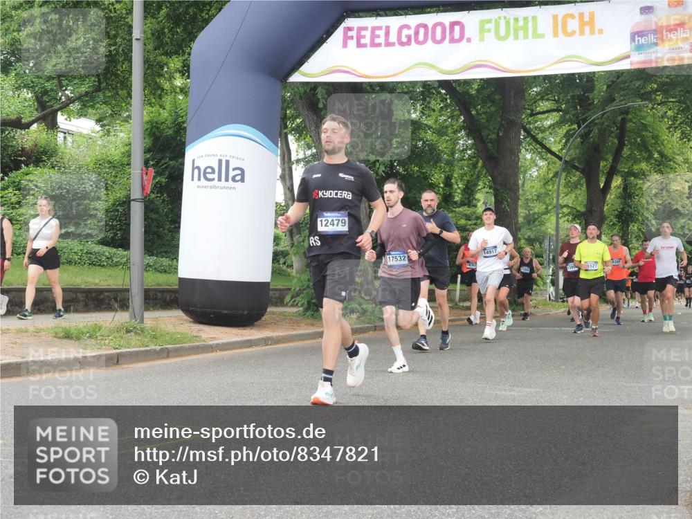 29.06.2025 - hella hamburg halbmarathon KatJ http://msf.ph/oto/8347821 29.06.2025 10:50:04 Zwischen KM18-KM19 1427, 1464, 2683, 7243 meine-sportfotos.de