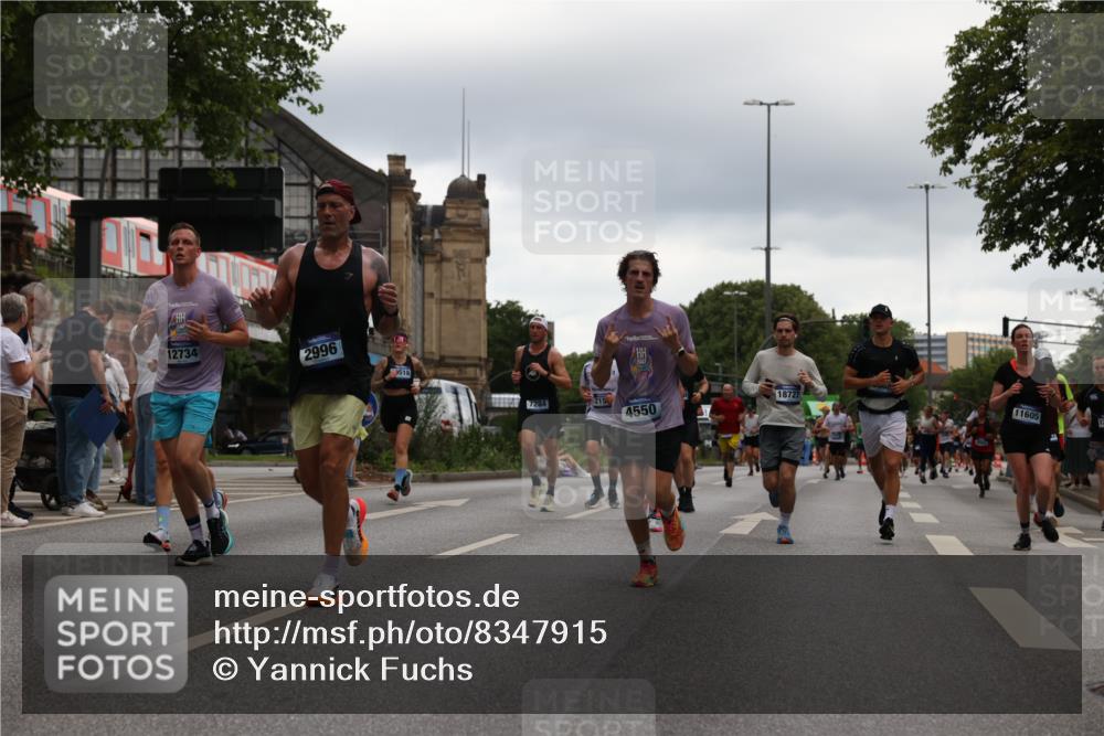 29.06.2025 - hella hamburg halbmarathon Yannick Fuchs http://msf.ph/oto/8347915 29.06.2025 10:52:32 20KM 1319, 1833, 2159, 2250, 2619, 2711, 2996, 4550, 4767, 5675, 6592, 6860, 7659, 7856, 8089, 8392, 9156, 9353, 9553, 9555, 9835, 10020, 10268, 10319, 10518, 10539, 10703, 11394, 11605, 11808, 11846, 12495, 12734, 12735, 12809, 13287, 13512, 13654, 13694, 14355, 14673, 15197, 16189, 16206, 16409, 16922, 16924, 17531, 17665, 17782, 17814, 17839, 17931, 17967, 18556, 18682, 18727, 18833, 18985, 19002, 19003 meine-sportfotos.de