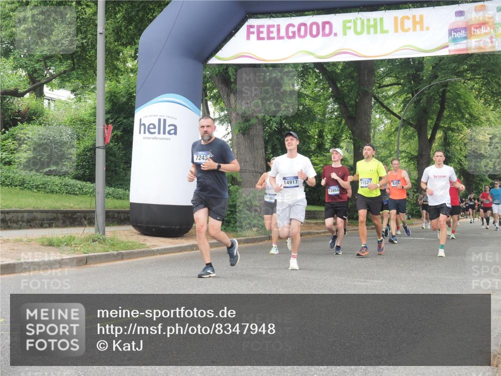 29.06.2025 - hella hamburg halbmarathon KatJ http://msf.ph/oto/8347948 29.06.2025 10:50:06 Zwischen KM18-KM19 1427, 7243 meine-sportfotos.de