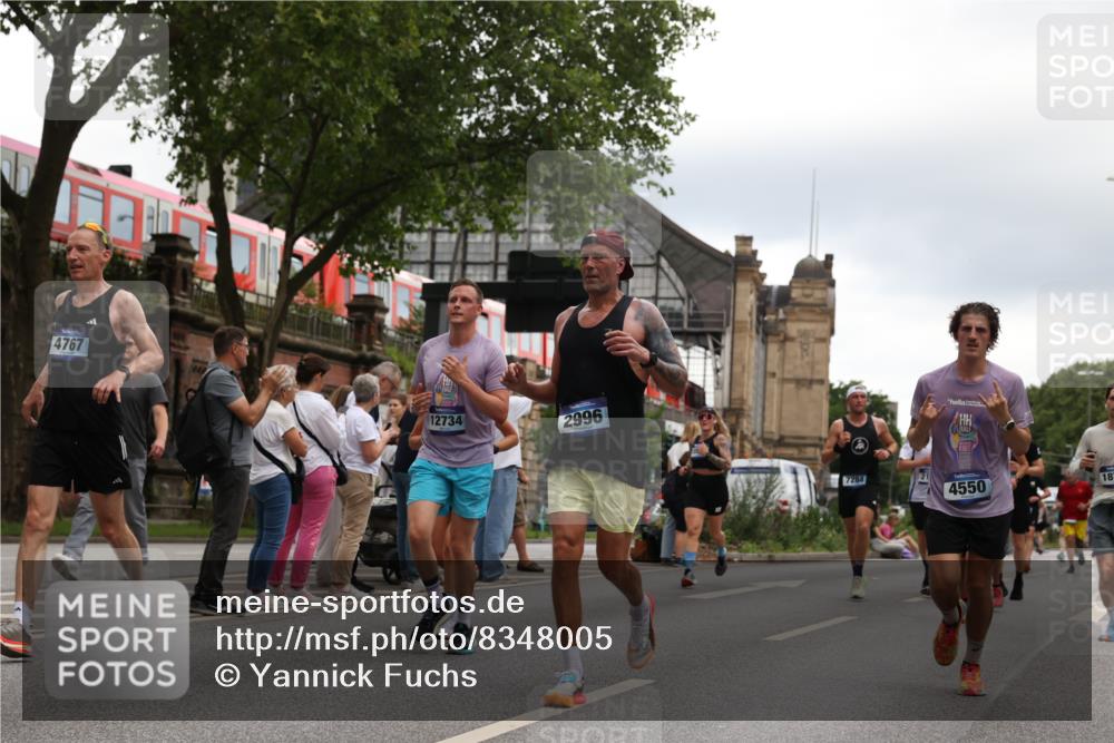 29.06.2025 - hella hamburg halbmarathon Yannick Fuchs http://msf.ph/oto/8348005 29.06.2025 10:52:32 20KM 1319, 1833, 2159, 2250, 2619, 2711, 2996, 4550, 4767, 5675, 6592, 6860, 7659, 7856, 8089, 8392, 9156, 9353, 9553, 9555, 9835, 10020, 10268, 10319, 10518, 10539, 10703, 11394, 11605, 11808, 11846, 12495, 12734, 12735, 12809, 13287, 13512, 13654, 13694, 14355, 14673, 15197, 16189, 16206, 16409, 16922, 16924, 17531, 17665, 17782, 17814, 17839, 17931, 17967, 18556, 18682, 18727, 18833, 18985, 19002, 19003 meine-sportfotos.de