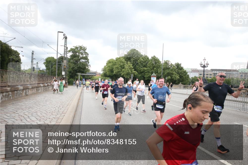 29.06.2025 - hella hamburg halbmarathon Jannik Wohlers http://msf.ph/oto/8348155 29.06.2025 10:56:29 Lombardsbrücke 1207, 2932, 3348, 3387, 3418, 3485, 3516, 3517, 4094, 4118, 4568, 4569, 5589, 5944, 6284, 6348, 6349, 7381, 7416, 7417, 7964, 8150, 8197, 9172, 9210, 9402, 9404, 9517, 9902, 9905, 10016, 10138, 10309, 10450, 10632, 11047, 12328, 12345, 12354, 12828, 12829, 12993, 13194, 13273, 13276, 13671, 13801, 13834, 14117, 14472, 15215, 15499, 15630, 15748, 15823 meine-sportfotos.de