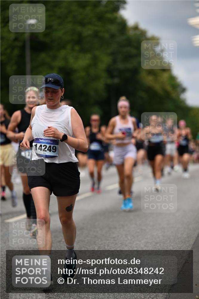 29.06.2025 - hella hamburg halbmarathon Dr. Thomas Lammeyer http://msf.ph/oto/8348242 29.06.2025 10:40:44 Kennedybrücke 1008, 1010, 1102, 1224, 3401, 3699, 4245, 4937, 5171, 5246, 5540, 5747, 5809, 5919, 6184, 6359, 6417, 7632, 8530, 8581, 9229, 9295, 9432, 9694, 9701, 9806, 10487, 10531, 10577, 10984 meine-sportfotos.de