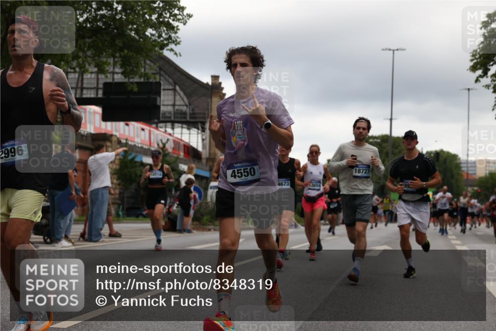29.06.2025 - hella hamburg halbmarathon Yannick Fuchs http://msf.ph/oto/8348319 29.06.2025 10:52:33 20KM 1319, 1833, 2159, 2250, 2619, 2711, 2996, 4550, 4767, 5675, 6860, 7659, 7856, 8089, 8392, 9156, 9353, 9553, 9555, 9835, 10020, 10268, 10319, 10518, 10539, 10703, 10915, 11394, 11605, 11808, 11846, 12495, 12734, 12735, 12809, 13287, 13512, 13654, 13694, 14355, 14673, 15197, 16189, 16206, 16409, 16922, 16924, 17531, 17665, 17782, 17810, 17814, 17839, 17852, 17931, 17967, 18556, 18682, 18727, 18833, 18985, 19002, 19003 meine-sportfotos.de