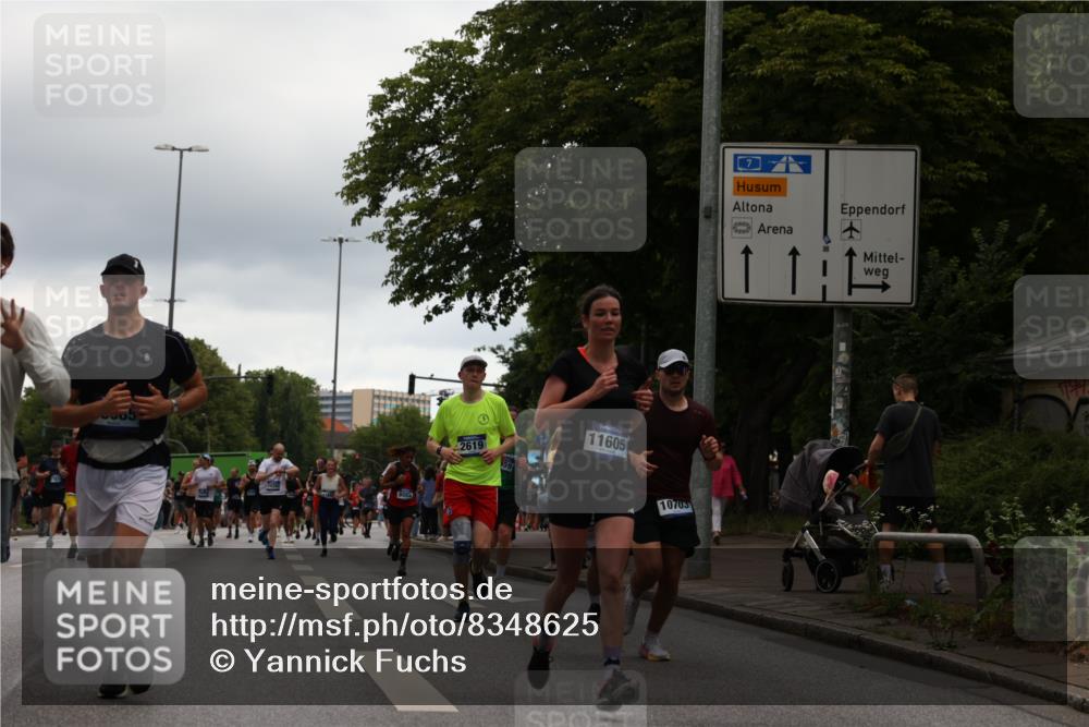 29.06.2025 - hella hamburg halbmarathon Yannick Fuchs http://msf.ph/oto/8348625 29.06.2025 10:52:34 20KM 1319, 1833, 2159, 2250, 2619, 2711, 2996, 4550, 4767, 5675, 6860, 7659, 7856, 8089, 8392, 9156, 9353, 9553, 9555, 9835, 10020, 10268, 10319, 10518, 10539, 10703, 10915, 11394, 11605, 11808, 11846, 12495, 12734, 12735, 12809, 13287, 13512, 13654, 13694, 14355, 14673, 15197, 16189, 16206, 16409, 16922, 16924, 17531, 17665, 17782, 17810, 17814, 17839, 17852, 17931, 17967, 18556, 18682, 18727, 18730, 18833, 18985, 19002, 19003 meine-sportfotos.de