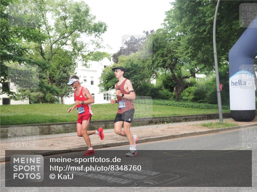 29.06.2025 - hella hamburg halbmarathon KatJ http://msf.ph/oto/8348760 29.06.2025 10:20:45 Zwischen KM18-KM19  meine-sportfotos.de