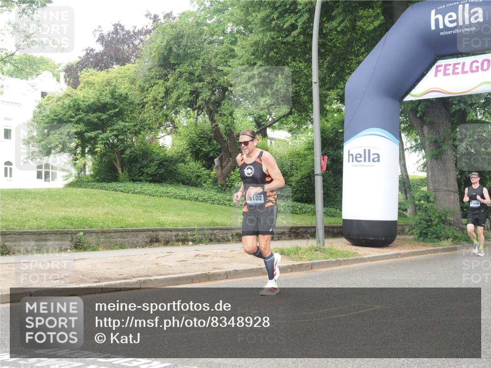 29.06.2025 - hella hamburg halbmarathon KatJ http://msf.ph/oto/8348928 29.06.2025 10:20:48 Zwischen KM18-KM19  meine-sportfotos.de