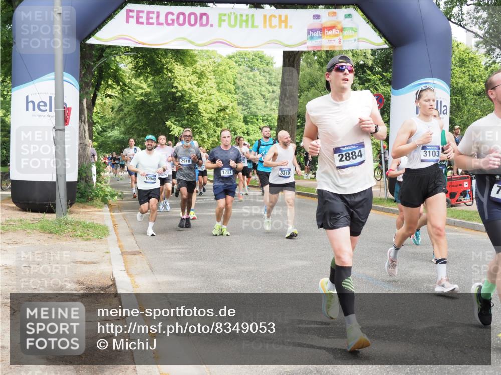 29.06.2025 - hella hamburg halbmarathon MichiJ http://msf.ph/oto/8349053 29.06.2025 10:40:57 Zwischen KM18-KM19 1502, 2070, 2099, 2884, 3103, 3310, 4189, 4299, 4938, 6762, 6994, 7147, 7478, 9537, 9791, 11430, 11992, 13997, 14323, 15146, 15179, 15980, 16623, 16750, 18143 meine-sportfotos.de
