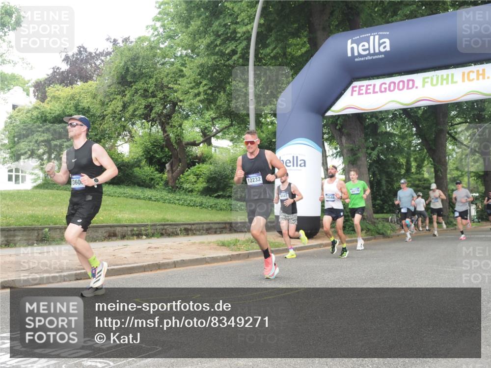 29.06.2025 - hella hamburg halbmarathon KatJ http://msf.ph/oto/8349271 29.06.2025 10:20:51 Zwischen KM18-KM19  meine-sportfotos.de