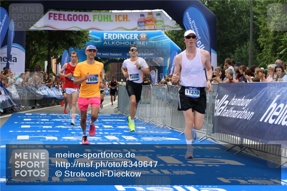 29.06.2025 - hella hamburg halbmarathon Strokosch-Dieckow http://msf.ph/oto/8349647 29.06.2025 10:32:03 Ziel 1407, 1686, 4129, 4698, 6619, 11150, 11199, 11370, 15826, 16505, 16736 meine-sportfotos.de