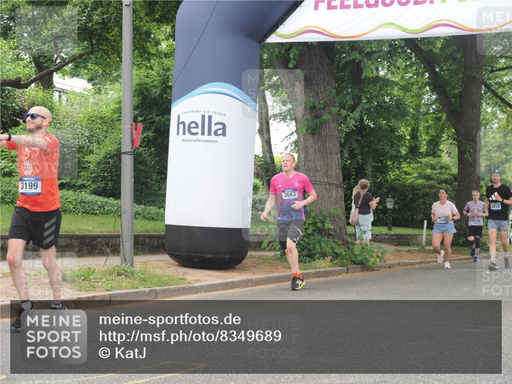 29.06.2025 - hella hamburg halbmarathon KatJ http://msf.ph/oto/8349689 29.06.2025 10:50:33 Zwischen KM18-KM19 1316, 3199 meine-sportfotos.de