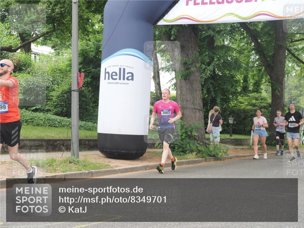 29.06.2025 - hella hamburg halbmarathon KatJ http://msf.ph/oto/8349701 29.06.2025 10:50:33 Zwischen KM18-KM19 1316, 3199 meine-sportfotos.de