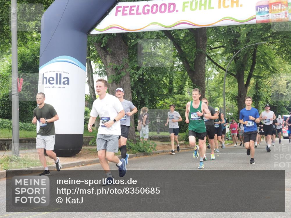 29.06.2025 - hella hamburg halbmarathon KatJ http://msf.ph/oto/8350685 29.06.2025 10:50:50 Zwischen KM18-KM19 1531, 4945, 6966 meine-sportfotos.de