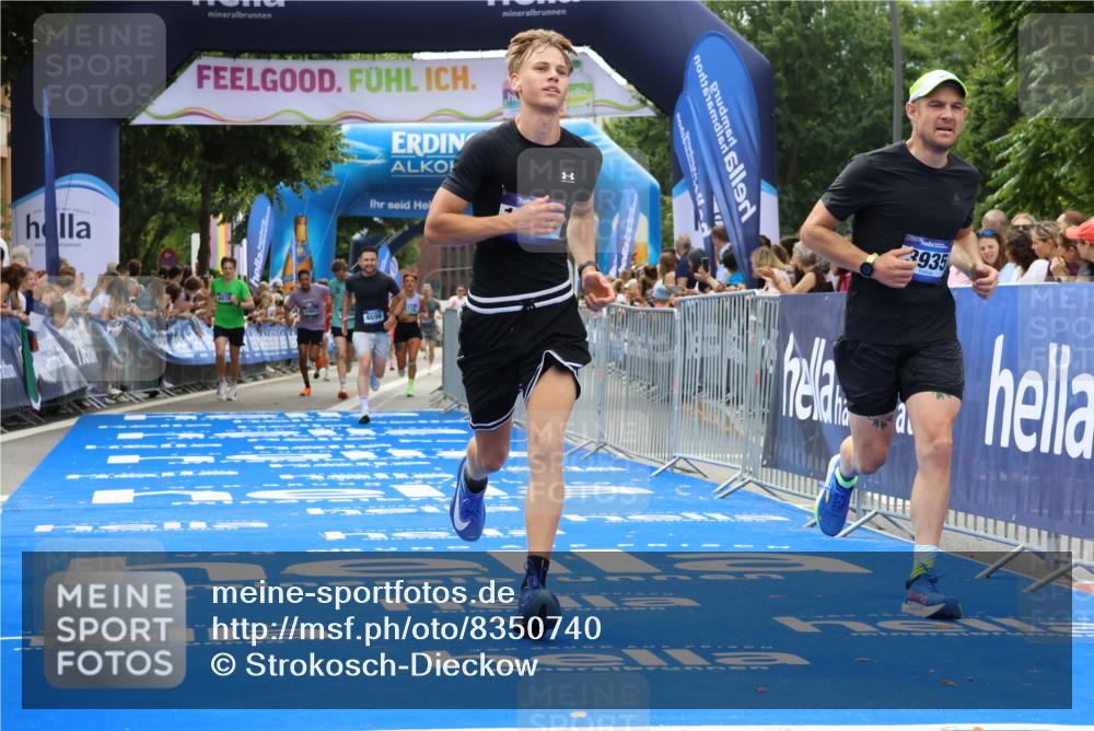 29.06.2025 - hella hamburg halbmarathon Strokosch-Dieckow http://msf.ph/oto/8350740 29.06.2025 10:31:51 Ziel 3935, 4129, 4698, 5187, 6619, 10927, 11199, 11929 meine-sportfotos.de