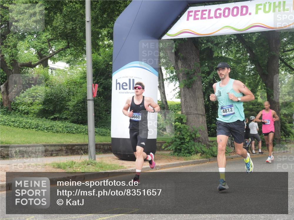29.06.2025 - hella hamburg halbmarathon KatJ http://msf.ph/oto/8351657 29.06.2025 10:21:22 Zwischen KM18-KM19 1894, 3955, 4812, 5660, 7845 meine-sportfotos.de
