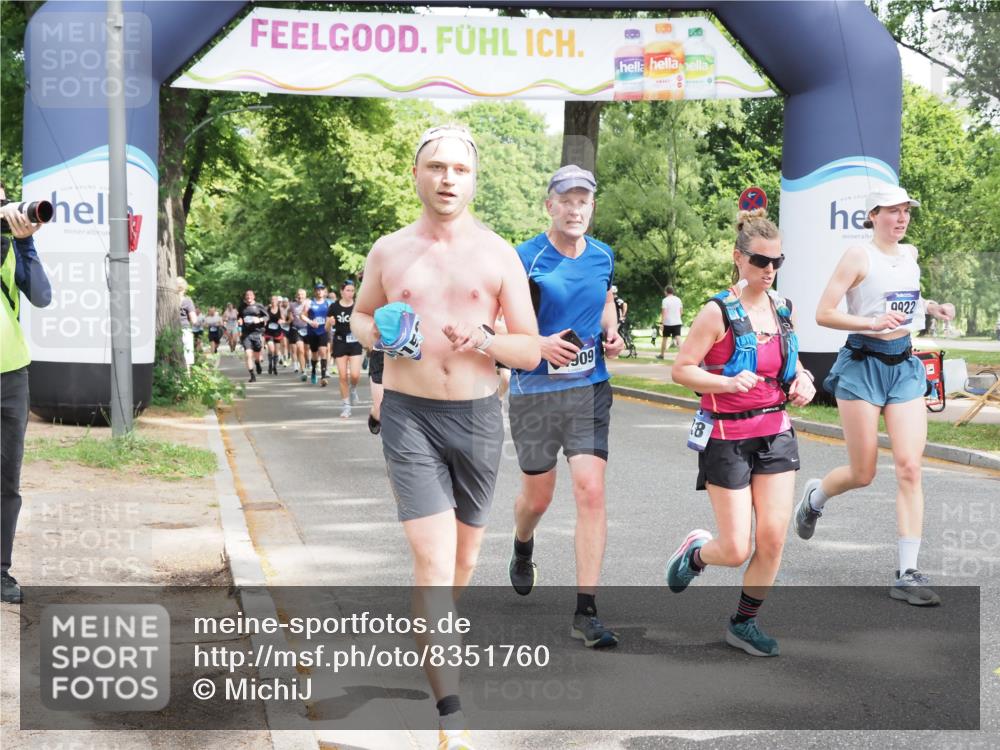 29.06.2025 - hella hamburg halbmarathon MichiJ http://msf.ph/oto/8351760 29.06.2025 10:41:18 Zwischen KM18-KM19 1422, 1442, 2630, 4587, 6374, 6938, 8698, 9060, 9922, 11789, 11844, 12186, 13794, 14702, 14909, 15156, 17765, 18380 meine-sportfotos.de