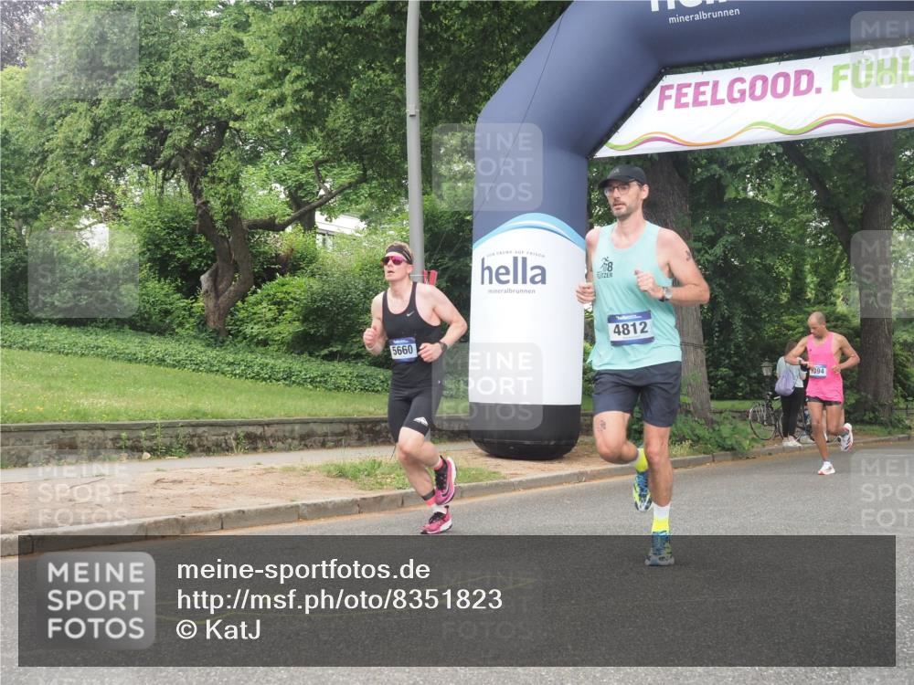 29.06.2025 - hella hamburg halbmarathon KatJ http://msf.ph/oto/8351823 29.06.2025 10:21:22 Zwischen KM18-KM19 1894, 3955, 4812, 5660, 7845 meine-sportfotos.de
