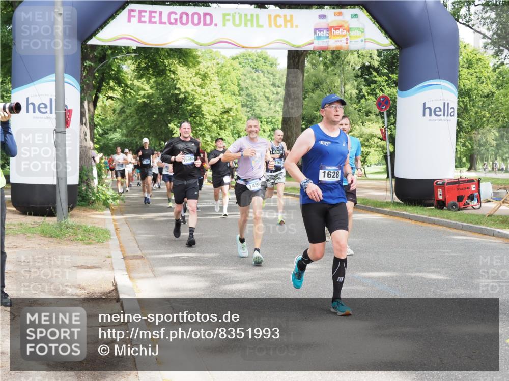 29.06.2025 - hella hamburg halbmarathon MichiJ http://msf.ph/oto/8351993 29.06.2025 10:41:24 Zwischen KM18-KM19 1496, 1628, 6938, 7395, 8316, 9060, 10266, 11068, 11747, 11844, 12186, 13794, 15156, 15169, 15856, 16985, 17482, 18308 meine-sportfotos.de