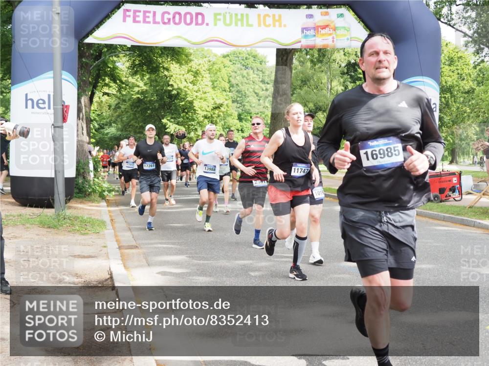 29.06.2025 - hella hamburg halbmarathon MichiJ http://msf.ph/oto/8352413 29.06.2025 10:41:27 Zwischen KM18-KM19 1496, 1628, 2561, 7129, 7395, 8316, 10191, 10192, 10266, 11068, 11747, 13988, 15169, 15856, 16985, 17261, 17482, 18308, 18612 meine-sportfotos.de