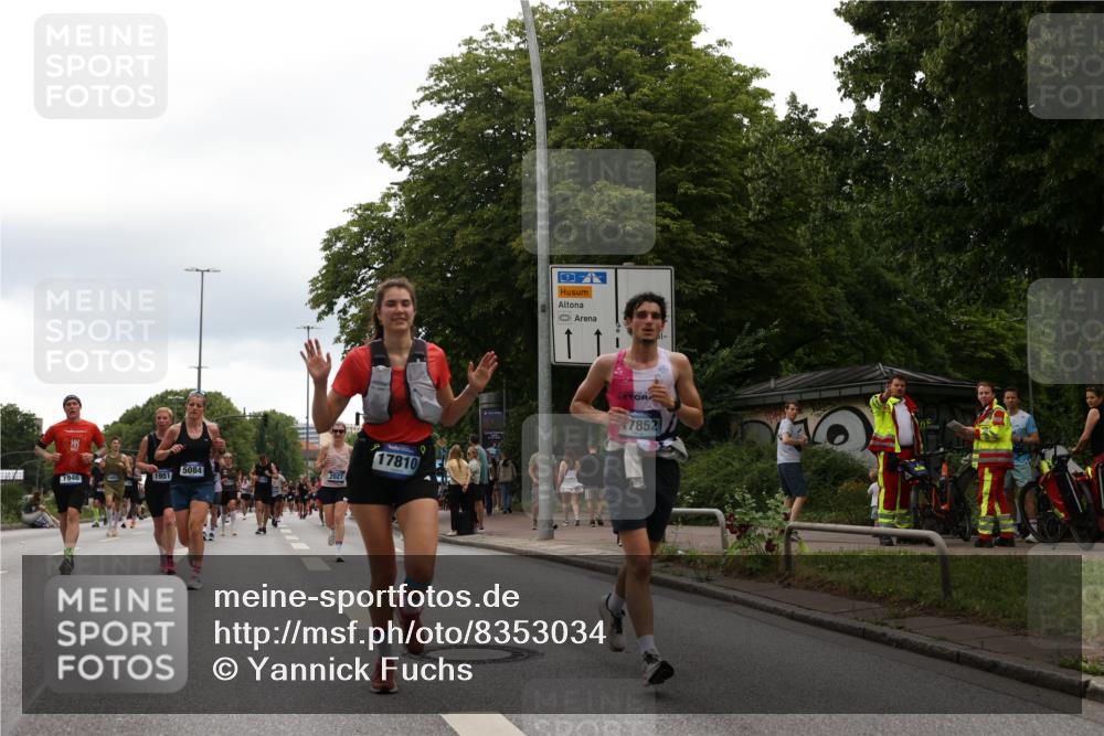 29.06.2025 - hella hamburg halbmarathon Yannick Fuchs http://msf.ph/oto/8353034 29.06.2025 10:52:54 20KM 1285, 1642, 1946, 1951, 2006, 2027, 2677, 2855, 3181, 5084, 5347, 5633, 6202, 6208, 6636, 6860, 6997, 7476, 8290, 8392, 8929, 9156, 9353, 9655, 9835, 10036, 10539, 10915, 12809, 13407, 14375, 14631, 14914, 15240, 15263, 15824, 16160, 16206, 16409, 16563, 16922, 16924, 17017, 17346, 17782, 17810, 17839, 17852, 17931, 18112, 18153, 18232, 18266, 18327, 18556, 18682, 18730, 18833, 18954, 19002, 19003 meine-sportfotos.de