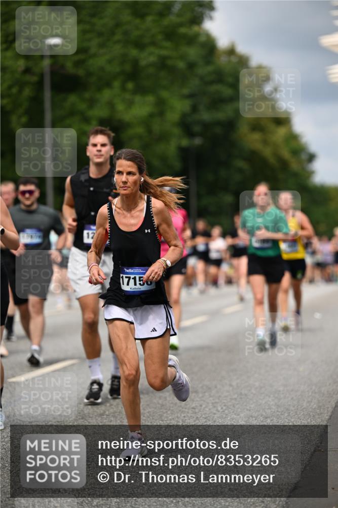 29.06.2025 - hella hamburg halbmarathon Dr. Thomas Lammeyer http://msf.ph/oto/8353265 29.06.2025 10:40:52 Kennedybrücke 1008, 1010, 1224, 1948, 2811, 3401, 3699, 3895, 4245, 5171, 5540, 5747, 5789, 5809, 5919, 6184, 6359, 6417, 7632, 7773, 8530, 8581, 8936, 8937, 9229, 9432, 9694, 9701, 9806, 10123, 10487, 10531, 10577, 10984 meine-sportfotos.de