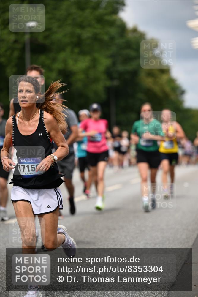 29.06.2025 - hella hamburg halbmarathon Dr. Thomas Lammeyer http://msf.ph/oto/8353304 29.06.2025 10:40:53 Kennedybrücke 1008, 1010, 1224, 1948, 2811, 3401, 3699, 3895, 4245, 5171, 5540, 5747, 5789, 5809, 5919, 6184, 6359, 6417, 7632, 7773, 8530, 8581, 8936, 8937, 9229, 9432, 9694, 9701, 9806, 10123, 10487, 10531, 10577, 10984 meine-sportfotos.de