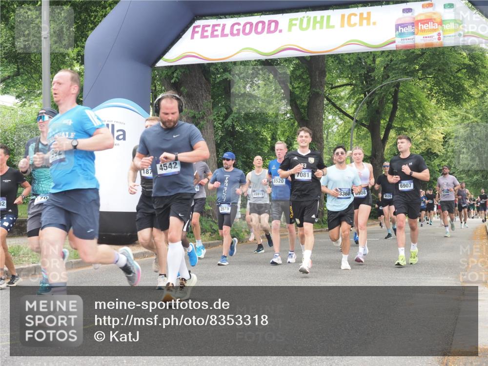 29.06.2025 - hella hamburg halbmarathon KatJ http://msf.ph/oto/8353318 29.06.2025 10:51:25 Zwischen KM18-KM19 1194, 1702, 1992, 2298, 2782, 2979, 4542, 6585, 6907, 6908, 7081, 8520, 8561 meine-sportfotos.de