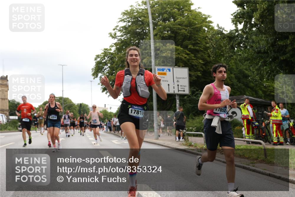 29.06.2025 - hella hamburg halbmarathon Yannick Fuchs http://msf.ph/oto/8353324 29.06.2025 10:52:54 20KM 1285, 1642, 1946, 1951, 2006, 2027, 2677, 2855, 3181, 5084, 5347, 5633, 6202, 6208, 6636, 6860, 6997, 7476, 8290, 8392, 8929, 9156, 9353, 9655, 9835, 10036, 10539, 10915, 12809, 13407, 14375, 14631, 14914, 15240, 15263, 15824, 16160, 16206, 16409, 16563, 16922, 16924, 17017, 17346, 17782, 17810, 17839, 17852, 17931, 18112, 18153, 18232, 18266, 18327, 18556, 18682, 18730, 18833, 18954, 19002, 19003 meine-sportfotos.de