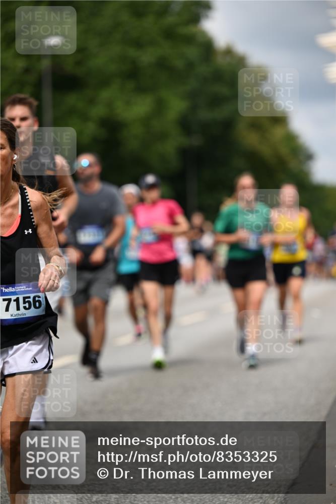 29.06.2025 - hella hamburg halbmarathon Dr. Thomas Lammeyer http://msf.ph/oto/8353325 29.06.2025 10:40:53 Kennedybrücke 1008, 1010, 1224, 1948, 2811, 3401, 3699, 3895, 4245, 5171, 5540, 5747, 5789, 5809, 5919, 6184, 6359, 6417, 7632, 7773, 8530, 8581, 8936, 8937, 9229, 9432, 9694, 9701, 9806, 10123, 10487, 10531, 10577, 10984 meine-sportfotos.de