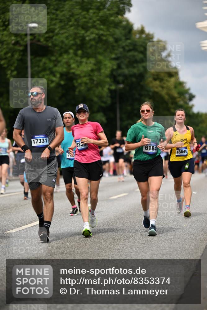 29.06.2025 - hella hamburg halbmarathon Dr. Thomas Lammeyer http://msf.ph/oto/8353374 29.06.2025 10:40:54 Kennedybrücke 1008, 1010, 1224, 1948, 2811, 3401, 3699, 3895, 4245, 5171, 5540, 5747, 5789, 5809, 5919, 6184, 6359, 6417, 7632, 7773, 8530, 8581, 8936, 8937, 9432, 9694, 9701, 9806, 9918, 10123, 10487, 10531, 10577, 10984 meine-sportfotos.de
