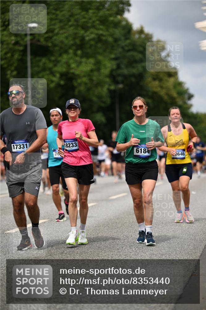 29.06.2025 - hella hamburg halbmarathon Dr. Thomas Lammeyer http://msf.ph/oto/8353440 29.06.2025 10:40:55 Kennedybrücke 1008, 1010, 1224, 1948, 2811, 3398, 3401, 3428, 3699, 3895, 4245, 5171, 5540, 5747, 5789, 5809, 6184, 6359, 6417, 7632, 7773, 8530, 8581, 8936, 8937, 9432, 9694, 9806, 9918, 10123, 10487, 10531, 10577, 10984 meine-sportfotos.de