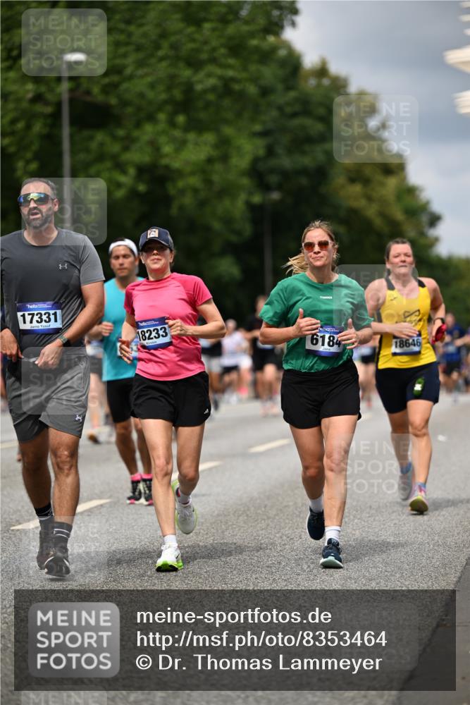 29.06.2025 - hella hamburg halbmarathon Dr. Thomas Lammeyer http://msf.ph/oto/8353464 29.06.2025 10:40:55 Kennedybrücke 1008, 1010, 1224, 1948, 2811, 3398, 3401, 3428, 3699, 3895, 4245, 5171, 5540, 5747, 5789, 5809, 6184, 6359, 6417, 7632, 7773, 8530, 8581, 8936, 8937, 9432, 9694, 9806, 9918, 10123, 10487, 10531, 10577, 10984 meine-sportfotos.de