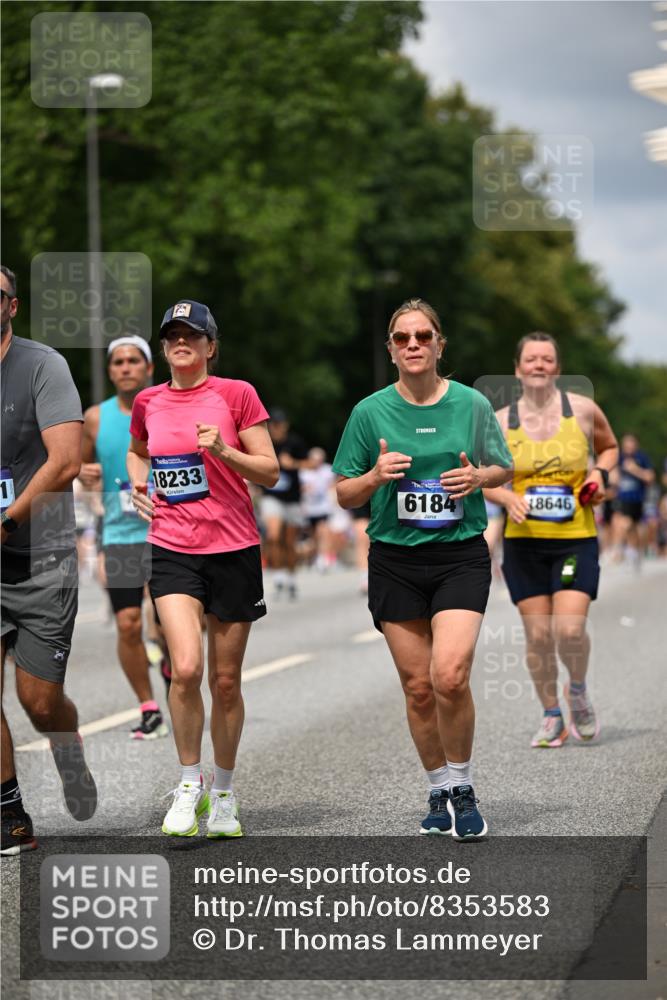 29.06.2025 - hella hamburg halbmarathon Dr. Thomas Lammeyer http://msf.ph/oto/8353583 29.06.2025 10:40:55 Kennedybrücke 1008, 1010, 1224, 1948, 2811, 3398, 3401, 3428, 3699, 3895, 4245, 5171, 5540, 5747, 5789, 5809, 6184, 6359, 6417, 7632, 7773, 8530, 8581, 8936, 8937, 9432, 9694, 9806, 9918, 10123, 10487, 10531, 10577, 10984 meine-sportfotos.de