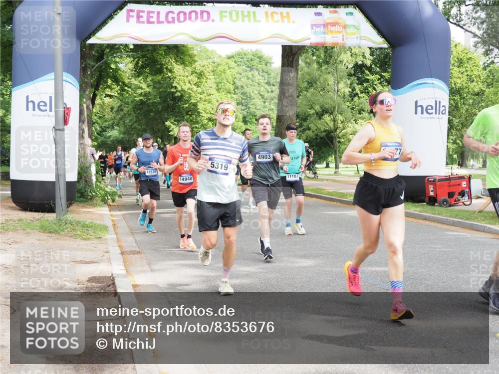 29.06.2025 - hella hamburg halbmarathon MichiJ http://msf.ph/oto/8353676 29.06.2025 10:41:38 Zwischen KM18-KM19 1327, 1410, 2354, 3791, 3945, 4903, 5319, 6260, 7973, 8394, 8514, 8772, 8798, 11184, 11231, 12362, 12489, 13912, 14948, 15838, 16047, 16110, 16630, 17734, 17803, 19177 meine-sportfotos.de