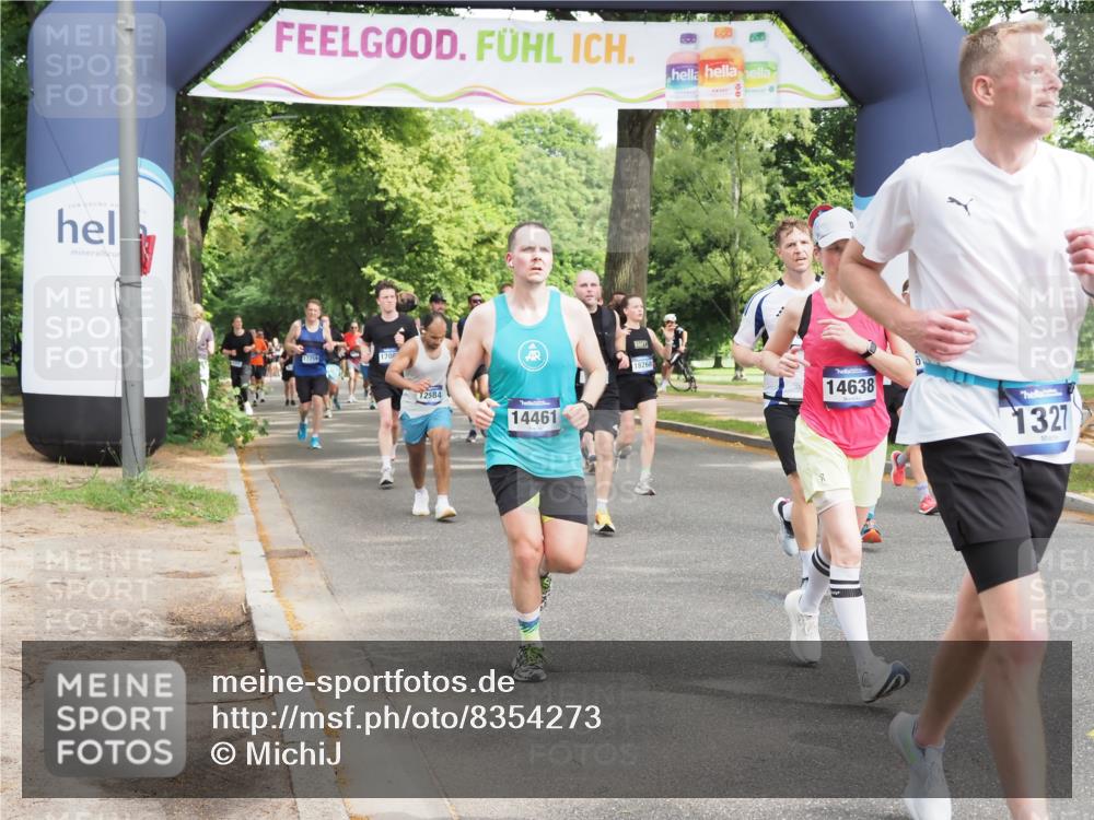 29.06.2025 - hella hamburg halbmarathon MichiJ http://msf.ph/oto/8354273 29.06.2025 10:41:42 Zwischen KM18-KM19 1327, 1815, 2119, 2354, 3791, 4903, 5319, 8394, 8514, 9012, 11184, 12362, 12526, 12584, 12961, 14461, 14638, 14948, 15868, 16375, 16868, 17087, 17698, 17734, 17803, 18268, 19177 meine-sportfotos.de