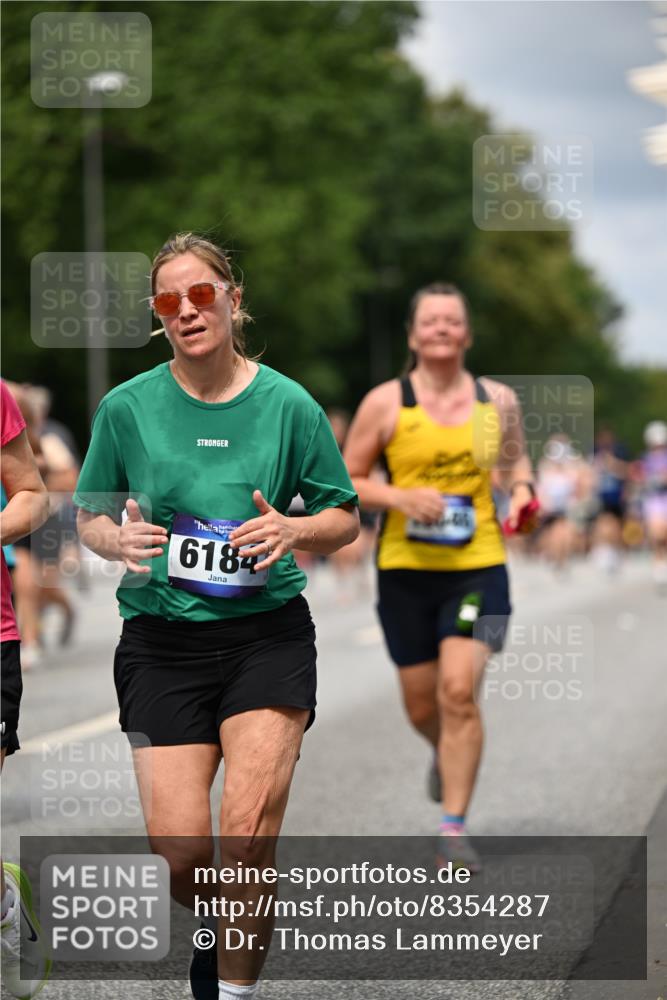29.06.2025 - hella hamburg halbmarathon Dr. Thomas Lammeyer http://msf.ph/oto/8354287 29.06.2025 10:40:57 Kennedybrücke 1008, 1010, 1224, 1948, 2072, 2811, 3398, 3401, 3428, 3699, 3895, 4245, 5171, 5540, 5789, 5809, 6184, 6359, 6417, 7632, 7773, 8581, 8936, 8937, 9432, 9806, 9918, 10123, 10487, 10531, 10577, 10862, 10984 meine-sportfotos.de