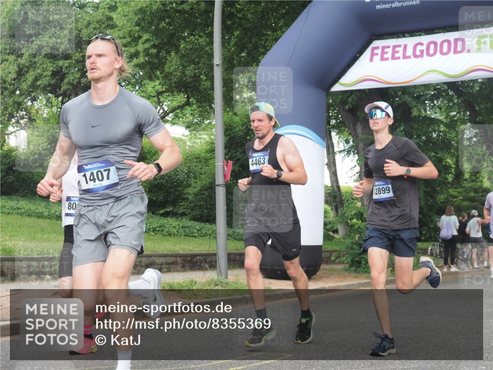 29.06.2025 - hella hamburg halbmarathon KatJ http://msf.ph/oto/8355369 29.06.2025 10:21:47 Zwischen KM18-KM19 1407, 2746, 3935, 4463, 6358, 8062 meine-sportfotos.de