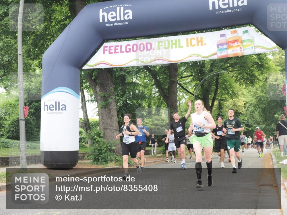 29.06.2025 - hella hamburg halbmarathon KatJ http://msf.ph/oto/8355408 29.06.2025 10:51:44 Zwischen KM18-KM19 1842, 6174 meine-sportfotos.de
