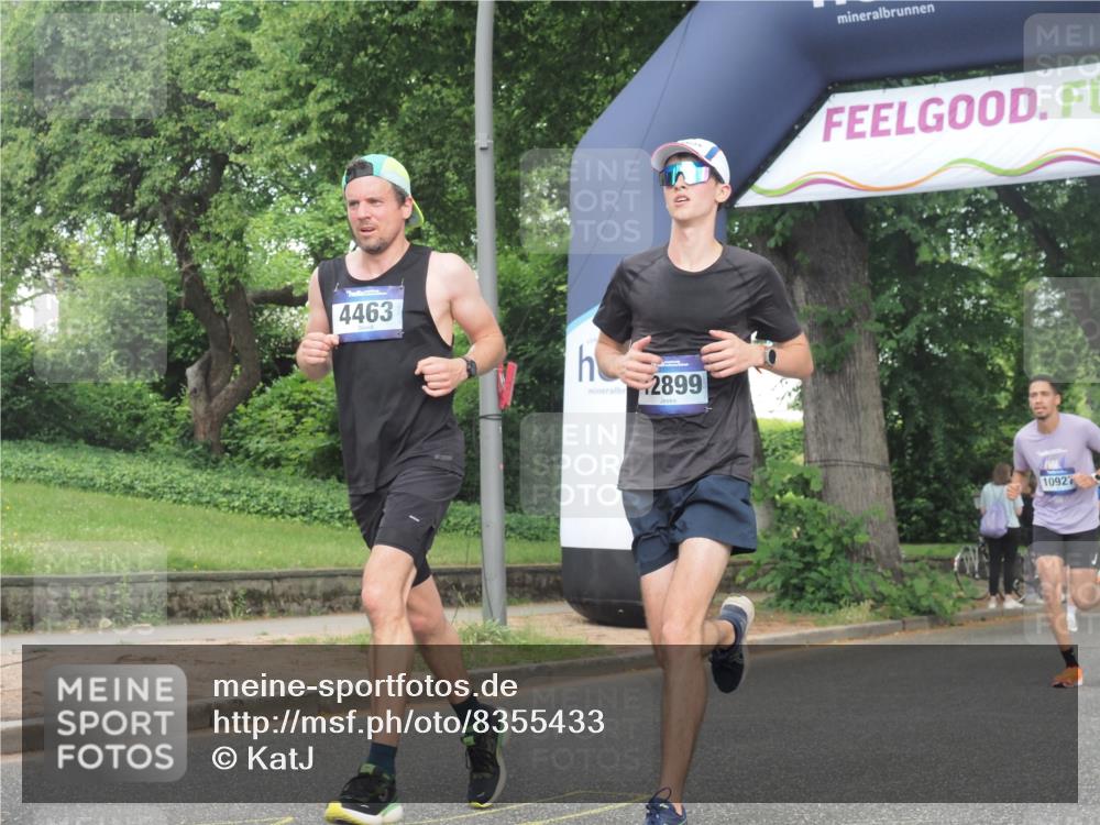 29.06.2025 - hella hamburg halbmarathon KatJ http://msf.ph/oto/8355433 29.06.2025 10:21:48 Zwischen KM18-KM19 1407, 2746, 3935, 4463, 8062 meine-sportfotos.de