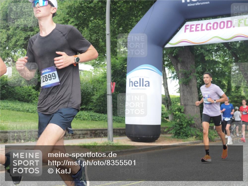 29.06.2025 - hella hamburg halbmarathon KatJ http://msf.ph/oto/8355501 29.06.2025 10:21:48 Zwischen KM18-KM19 1407, 2746, 3935, 4463, 8062 meine-sportfotos.de