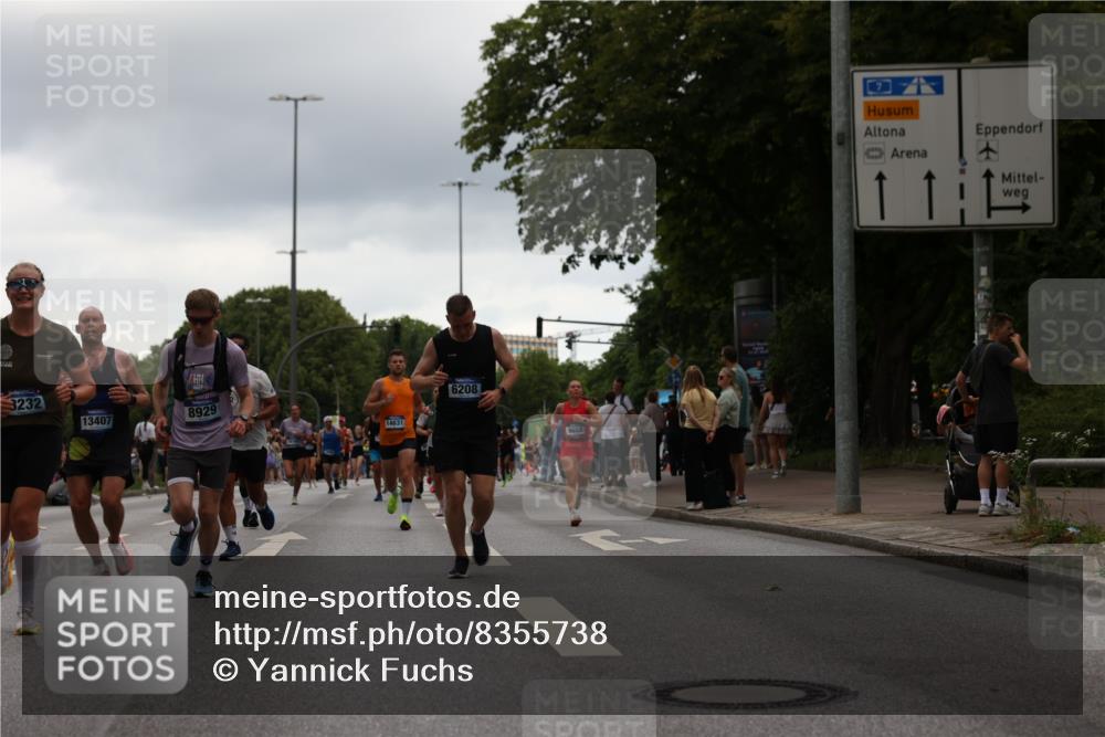 29.06.2025 - hella hamburg halbmarathon Yannick Fuchs http://msf.ph/oto/8355738 29.06.2025 10:53:00 20KM 1285, 1642, 1946, 1951, 2006, 2027, 2584, 2677, 2855, 2957, 2978, 3181, 3983, 4088, 4592, 5084, 5347, 5633, 6202, 6208, 6636, 6997, 7223, 7476, 8290, 8929, 9156, 9353, 9655, 10036, 10759, 10915, 10943, 12633, 13407, 14375, 14631, 14914, 15232, 15240, 15263, 15284, 15824, 16160, 16341, 16563, 16922, 16924, 17017, 17346, 17782, 17810, 17852, 17931, 18112, 18153, 18232, 18266, 18327, 18556, 18730, 18954 meine-sportfotos.de