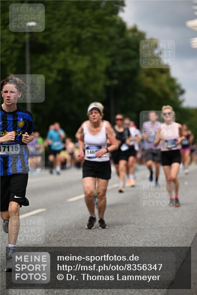29.06.2025 - hella hamburg halbmarathon Dr. Thomas Lammeyer http://msf.ph/oto/8356347 29.06.2025 10:41:09 Kennedybrücke 1253, 1488, 1490, 1597, 1948, 1952, 2072, 2552, 2811, 3165, 3398, 3428, 3714, 3895, 5560, 5786, 5789, 5809, 6184, 6359, 6804, 7202, 7235, 7632, 7707, 7773, 7823, 8257, 8258, 8315, 8936, 8937, 9806, 9918, 10123, 10487, 10862 meine-sportfotos.de