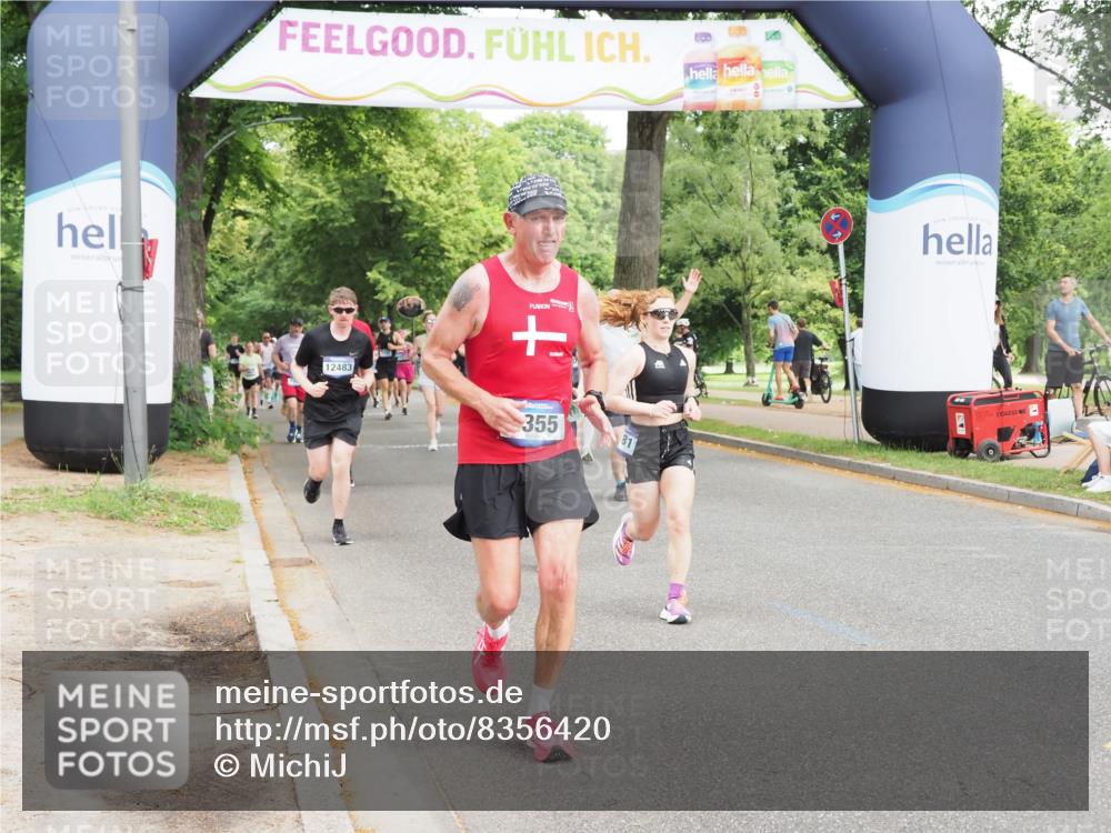 29.06.2025 - hella hamburg halbmarathon MichiJ http://msf.ph/oto/8356420 29.06.2025 10:42:00 Zwischen KM18-KM19 1143, 2448, 4231, 4897, 6355, 6356, 8223, 10368, 10376, 14660, 14834, 15389, 15818, 17133, 18031, 18181, 19000 meine-sportfotos.de