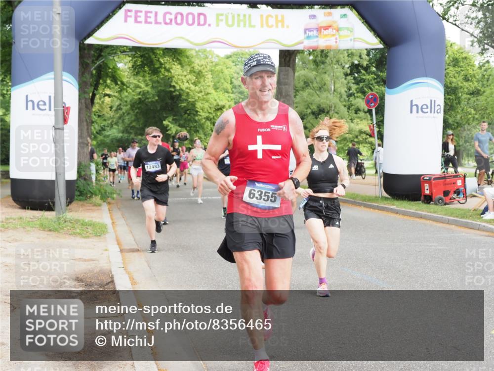 29.06.2025 - hella hamburg halbmarathon MichiJ http://msf.ph/oto/8356465 29.06.2025 10:42:01 Zwischen KM18-KM19 1193, 2448, 4231, 4897, 6355, 6356, 8223, 10368, 10376, 12483, 14660, 15389, 15818, 16879, 17133, 18031, 18181, 19000 meine-sportfotos.de