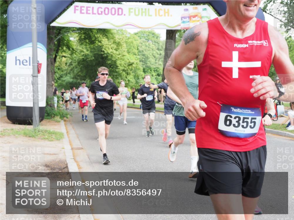 29.06.2025 - hella hamburg halbmarathon MichiJ http://msf.ph/oto/8356497 29.06.2025 10:42:01 Zwischen KM18-KM19 1193, 2448, 4231, 4897, 6355, 6356, 8223, 10368, 10376, 12483, 14660, 15389, 15818, 16879, 17133, 18031, 18181, 19000 meine-sportfotos.de