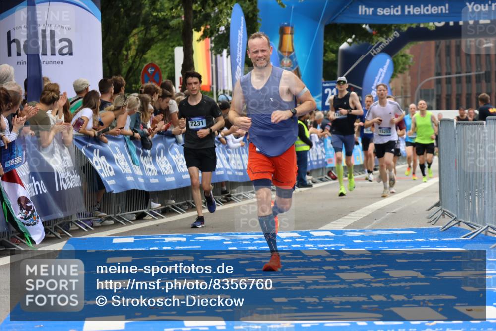 29.06.2025 - hella hamburg halbmarathon Strokosch-Dieckow http://msf.ph/oto/8356760 29.06.2025 10:30:24 Ziel 10173, 16713 meine-sportfotos.de
