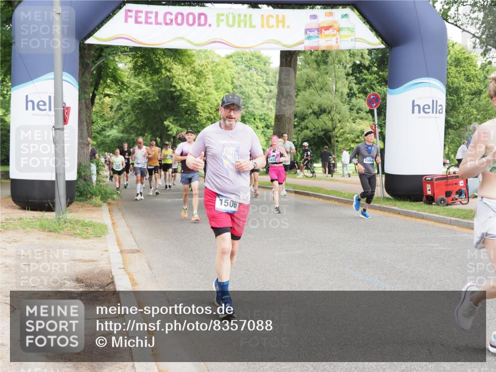29.06.2025 - hella hamburg halbmarathon MichiJ http://msf.ph/oto/8357088 29.06.2025 10:42:06 Zwischen KM18-KM19 1193, 1506, 2252, 3652, 4231, 6355, 7221, 10368, 10376, 12483, 15854, 16879, 18031, 18181 meine-sportfotos.de