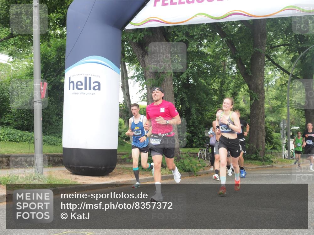 29.06.2025 - hella hamburg halbmarathon KatJ http://msf.ph/oto/8357372 29.06.2025 10:22:08 Zwischen KM18-KM19 4749 meine-sportfotos.de
