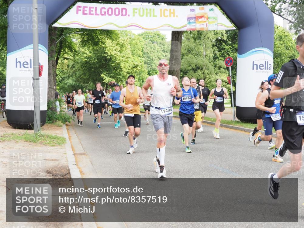 29.06.2025 - hella hamburg halbmarathon MichiJ http://msf.ph/oto/8357519 29.06.2025 10:42:10 Zwischen KM18-KM19 1506, 2252, 3177, 3652, 3861, 5021, 6082, 6084, 6433, 6569, 7221, 11499, 13470, 14818, 15184, 15484, 15854, 16521, 16527 meine-sportfotos.de