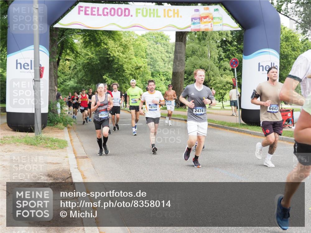 29.06.2025 - hella hamburg halbmarathon MichiJ http://msf.ph/oto/8358014 29.06.2025 10:42:17 Zwischen KM18-KM19 1125, 2474, 2612, 3037, 3861, 5021, 5672, 6082, 6443, 8863, 9562, 11309, 11568, 13470, 14845, 15184, 16009, 16327, 16521, 16527, 18741, 18759, 19047, 19120 meine-sportfotos.de