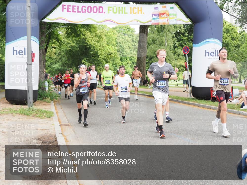 29.06.2025 - hella hamburg halbmarathon MichiJ http://msf.ph/oto/8358028 29.06.2025 10:42:17 Zwischen KM18-KM19 1125, 2474, 2612, 3037, 3861, 5021, 5672, 6082, 6443, 8863, 9562, 11309, 11568, 13470, 14845, 15184, 16009, 16327, 16521, 16527, 18741, 18759, 19047, 19120 meine-sportfotos.de